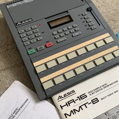 Alesis HR-16 - 16-Bit Drum Machine