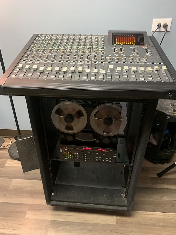 SOLD: Fostex R8 (8 track reel-to-reel tape recorder) + Fostex 812