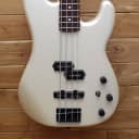 Fender Duff McKagan Precision Basså¨, Rosewood Fingerboard, Pearl White 0146500323 - SN MX14000167X