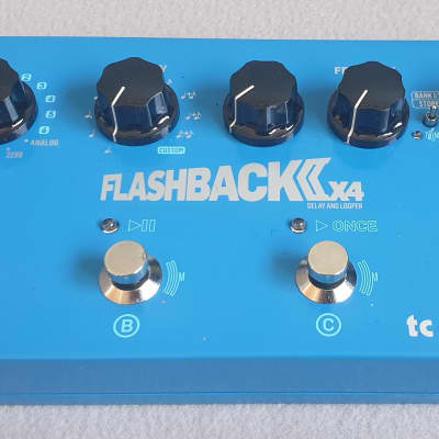 TC Electronic Flashback X4 Delay & Looper 2011 - 2019 - Blue image 2
