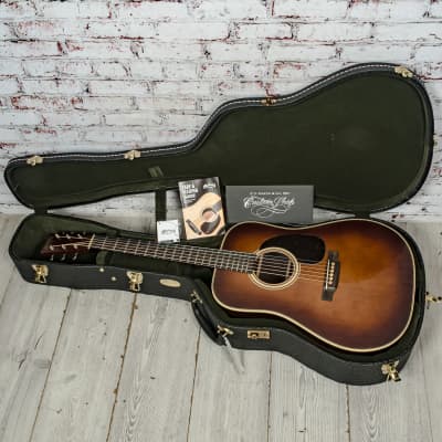 Martin - D-28 Custom Shop 1937 - Acoustic Guitar - Stage 1 Ambertone - w/ Hardshell Case - x2802 image 13