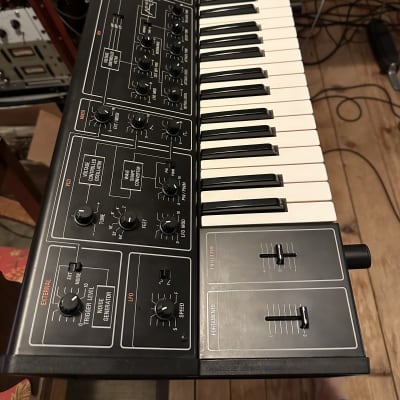 Yamaha CS-10 Monophonic Synthesizer 1977 - Black