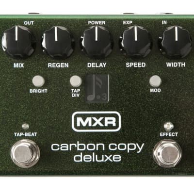 MXR M292 Carbon Copy Deluxe Analog Delay | Reverb