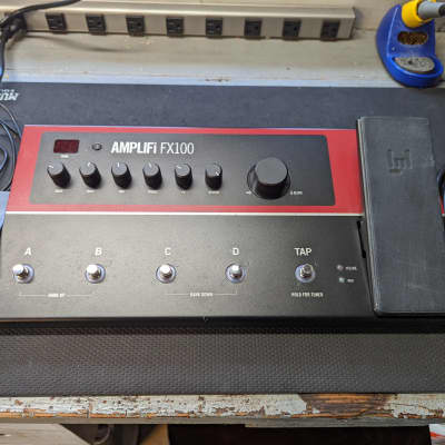 Line 6 AMPLIFi FX100 Tone Matching Amp / Effects Modeler