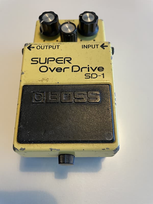 Boss SD-1 Super OverDrive (Black Label) 1981 - 1988 - Yellow image 1