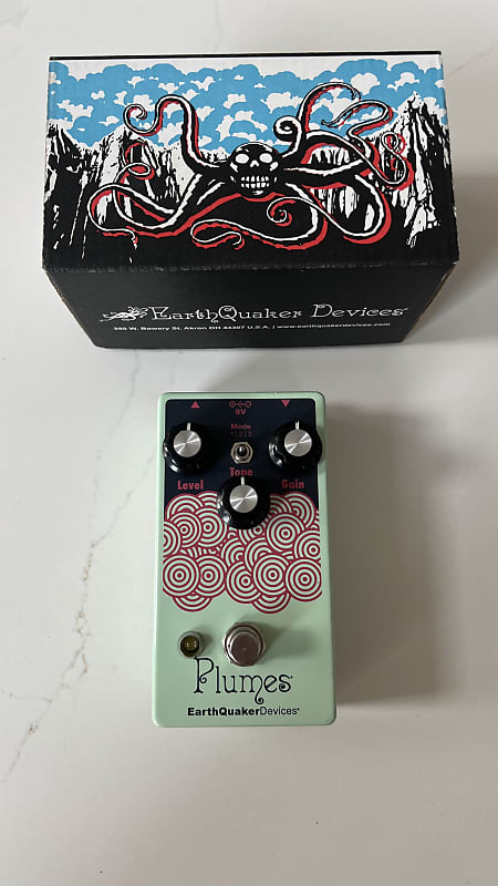 EarthQuaker Devices Plumes Small Signal Shredder