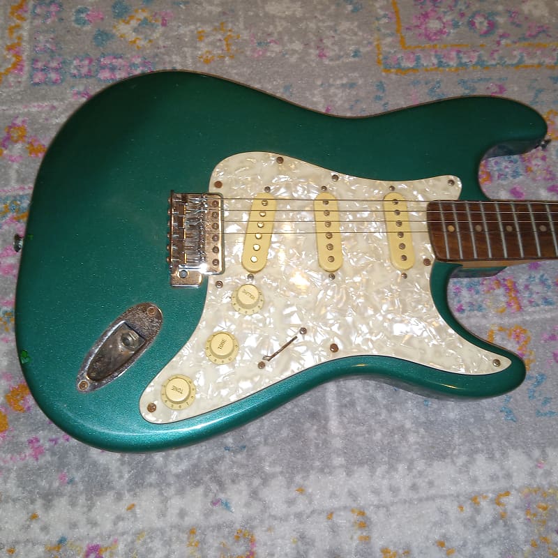 Vintage 80s- Electric Guitar Lotus Strat Green Solid Wood | Reverb