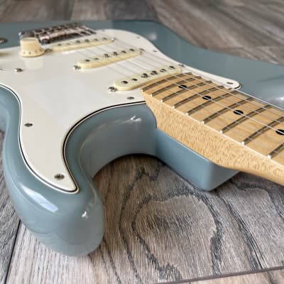 Fender American Professional Stratocaster image 7