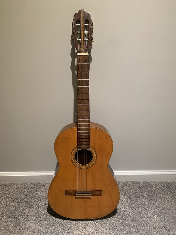 Vintage Zen-On Zenon classical Guitar Model 900 Japan & Case