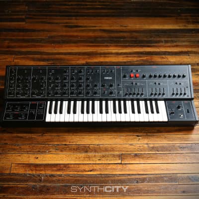 Yamaha CS-30 Monophonic Synthesizer