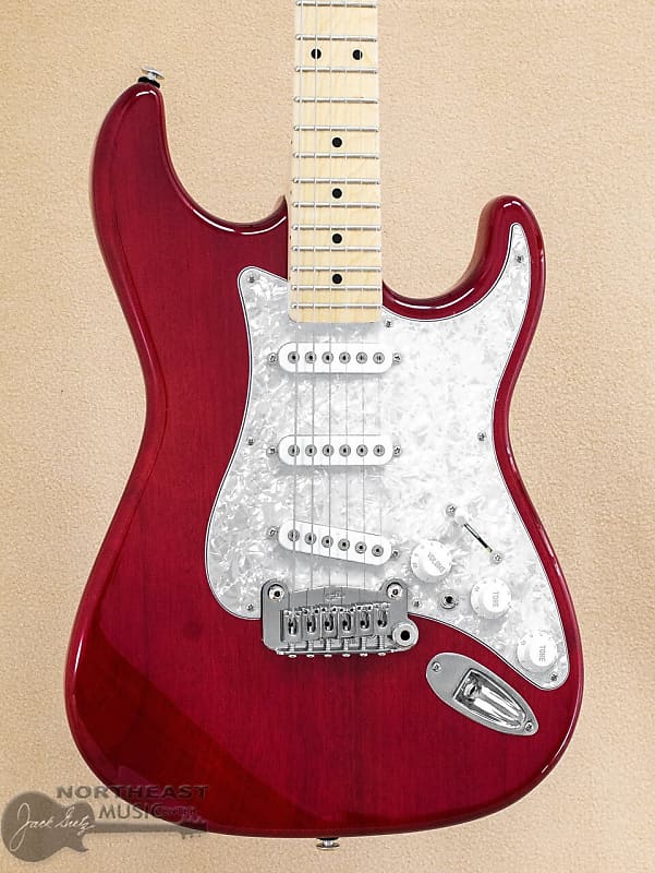 超美品　G&L USA S-500 Ruby Red llic 2023 G&L - S-500 - Ruby Red Metallic
