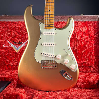 Fender Custom Shop Limited '62 "Bone Tone" Stratocaster, Journeyman Relic- Aged Aztec Gold (7lbs 1oz) image 14