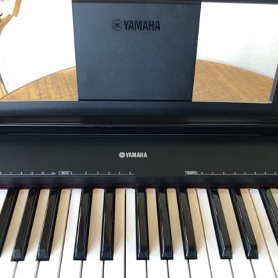 Yamaha NP-30 76 Key Portable Grand Piano image 2