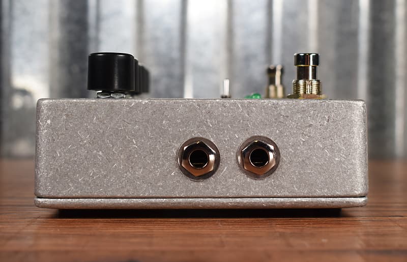Electro-Harmonix Turnip Greens Multi-Effect Pedal | Reverb Electro-Harmonix Turnip Greens Multi-Effect Pedal | Reverb