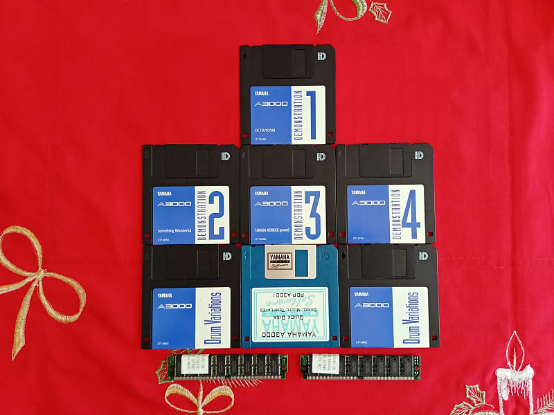 For Yamaha A3000 6 Original floppy disk_2 English manuals_64Mb of memory and original package image 1