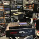 Akai Professional MPC Live Music Production /sampler / MPCLIVE in box //ARMENS//