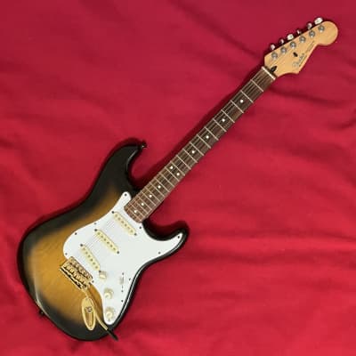 2006 MIM Fender Stratocaster - Brown Sunburst w/Wilkinson Tremolo & Roadrunner Hardshell Case for sale