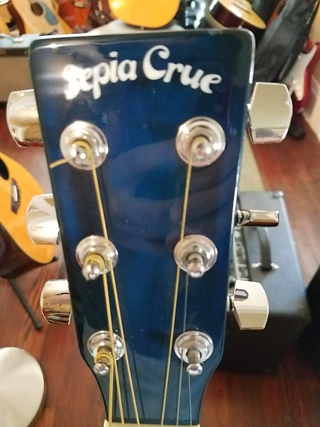 Sepia Crue F140/BLS Royal Blue Concert Size Acoustic Guitar