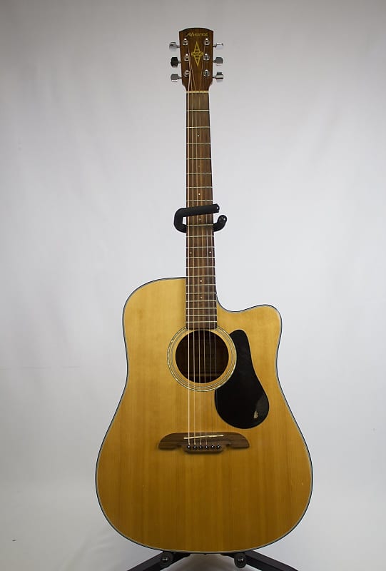 Alvarez RD210C Acoustic-Electric Guitar (Used) WITH CASE) image 1