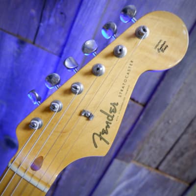 Fender American Vintage '57 Stratocaster 2006 - 2-Color Sunburst w/ Hard Case image 2