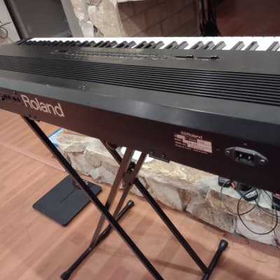 Roland KR-55 76-key Digital Piano Synthesizer - Made In Japan image 4