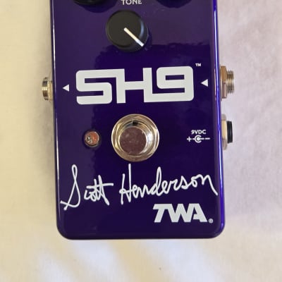 TWA SH9 Scott Henderson signature TWA SH9 - Scott Henderson signature distortion pedal