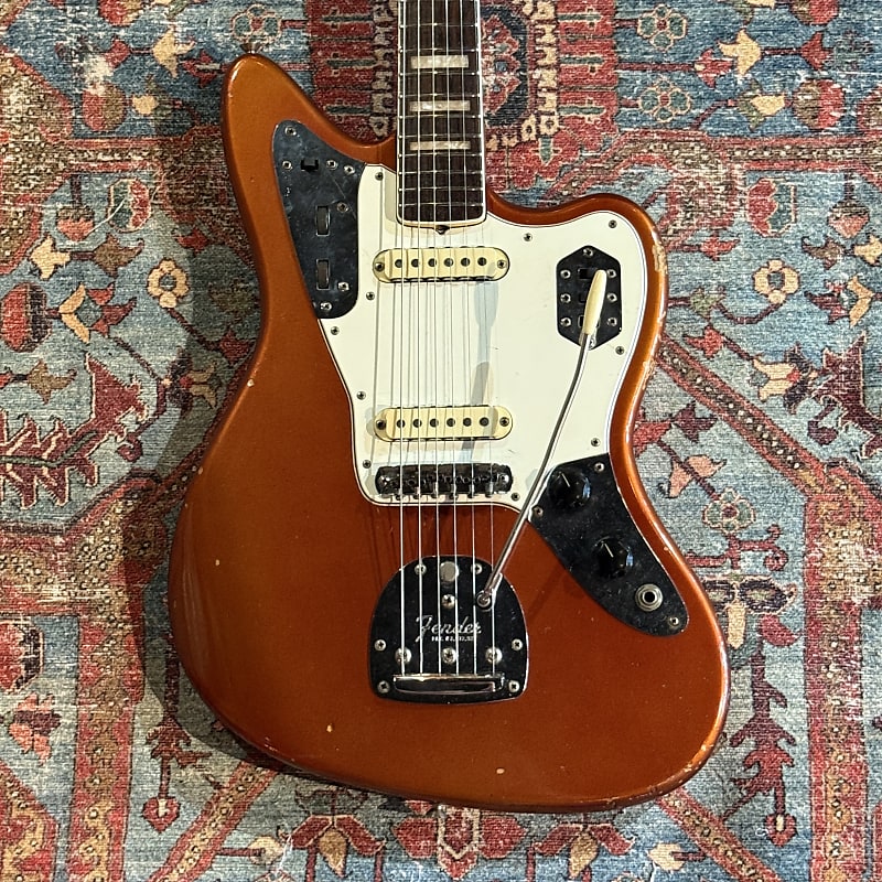 ギター Fender Jaguar Fender Kurt Cobain Signature Jaguar Guitar 3-Tone Sunburst
