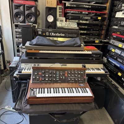Moog Minimoog Model D Reissue 44-Key Monophonic Synthesizer (2023) / Wood Brand MINT with bag  //ARMENS//