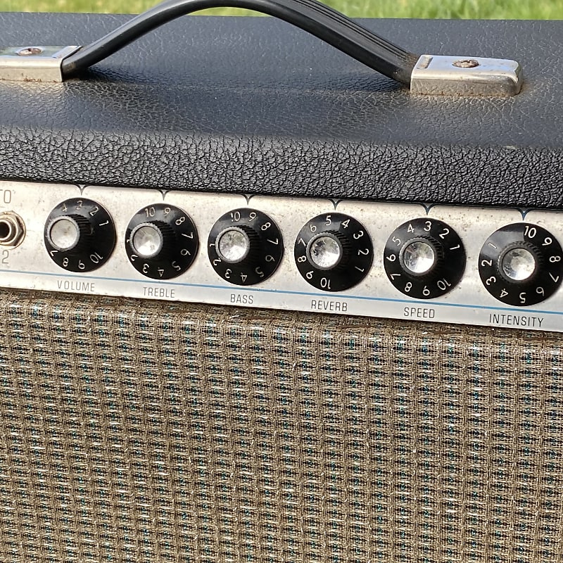 1969-1970 Fender Deluxe Reverb Silverface