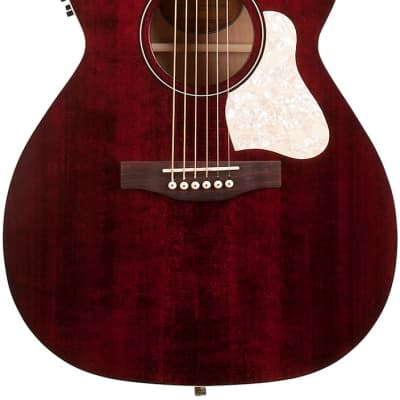 Art & Lutherie Wild Cherry CW Maple Walnut Spruce Acoustic