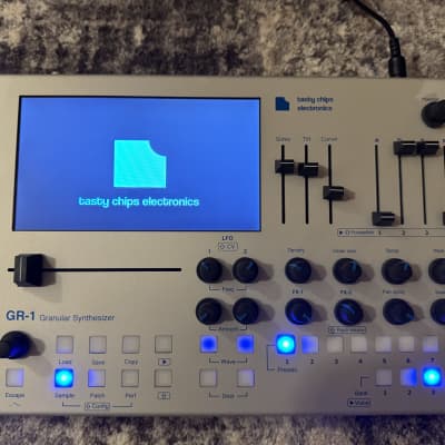 Tasty Chips GR-1 Granular Synthesizer | Reverb Tasty Chips GR-1 Granular Synthesizer | Reverb