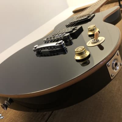 Donner DLP-124 Singlecut Electric Guitar Black w/ Gig Bag & Strap image 7