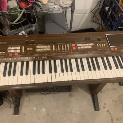 Casio CT-701 Casiotone 61-Key Synthesizer 1980s - Natural