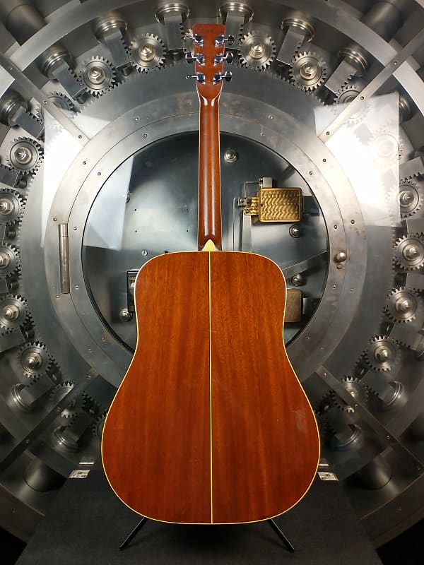 Morris MD-505 MIJ Vintage Acoustic Guitar w/ Hard Shell Case | Reverb