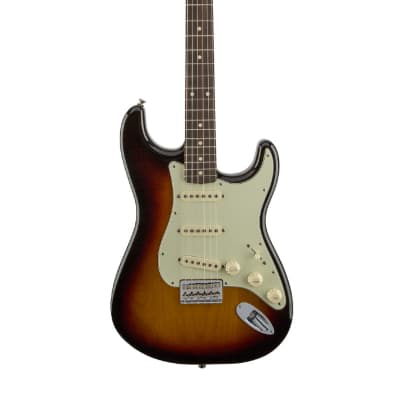 Used Fender Robert Cray Signature Stratocaster - 3-Color Sunburst w/ Rosewood FB image 3