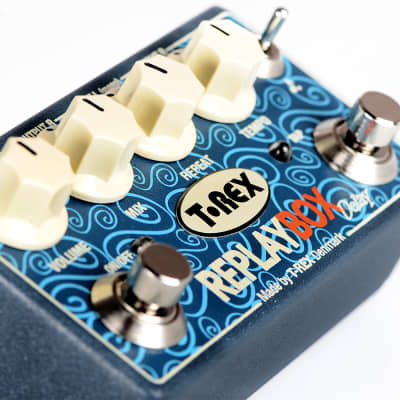 T-Rex Replay Box Stereo Analog Delay Effects Pedal image 4