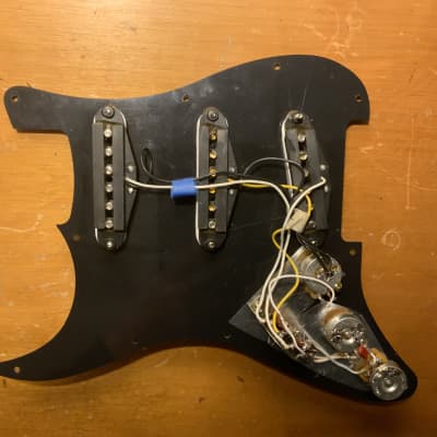 1990s Fender Stratocaster Standard Pickups, Black Pickguard, prewired, CTS, image 2