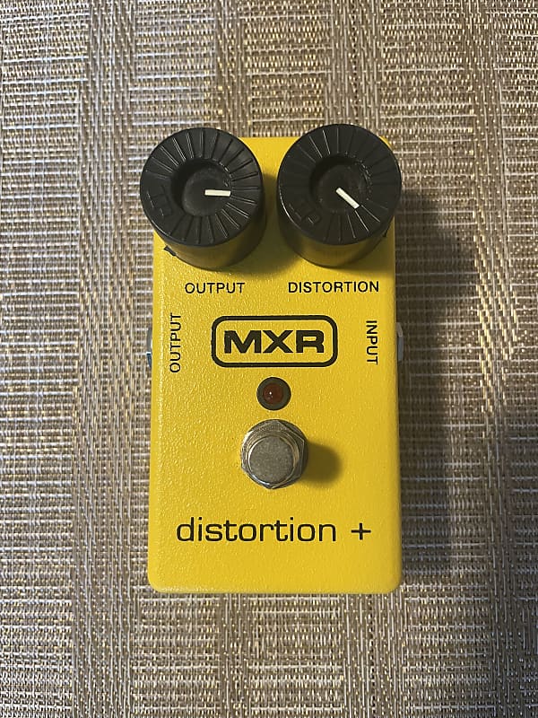 MXR M104 Distortion + 1995 - Present - Yellow | Reverb