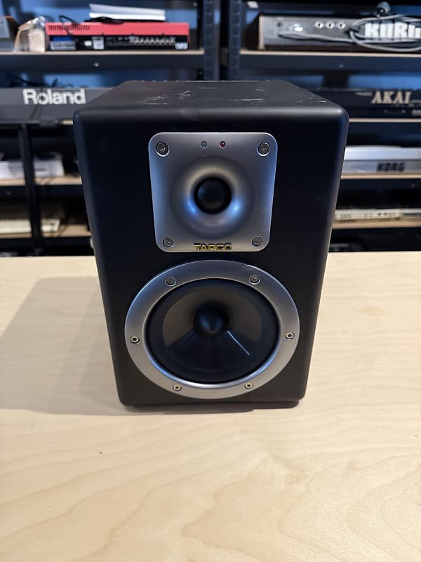 Monitor Speakers Tapco S5 Studio Monitors TAPCO BY MACKIE パワード