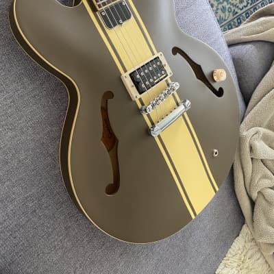 Epiphone Tom DeLonge Signature ES-333 2008 - 2019 - Brown with 