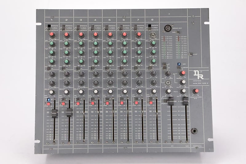 D&R Series 300 Mark II 8 Channel Rackmount Mixer w/ Manuals