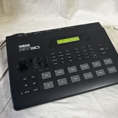 Yamaha RY30 RHYTHM PROGRAMMER Drum Machine w/ power supply New Internal Battery!