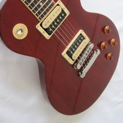 Gibson Les Paul Special Heritage Cherry 2015 with gig bag, case candy and original box image 2