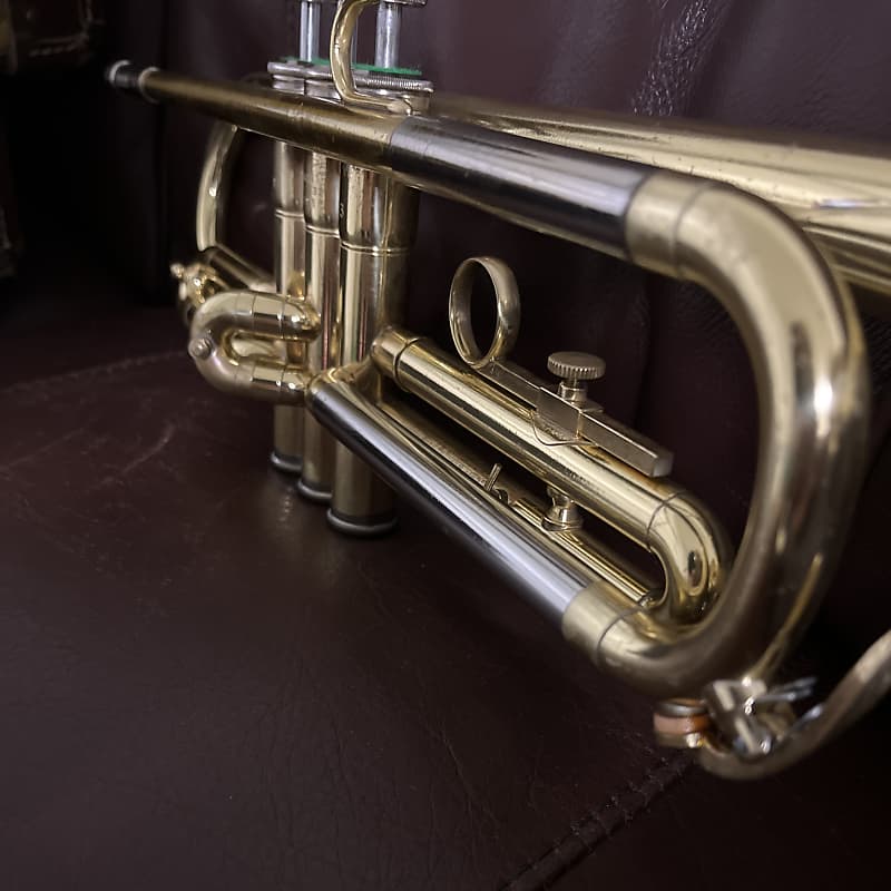 Yamaha YTR-232 Bb Trumpet SN 035965 | Reverb Yamaha YTR-232 Bb Trumpet SN 035965 | Reverb