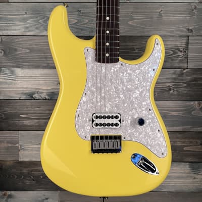 Fender Limited Edition Tom Delonge Stratocaster, Graffiti Yellow image 4