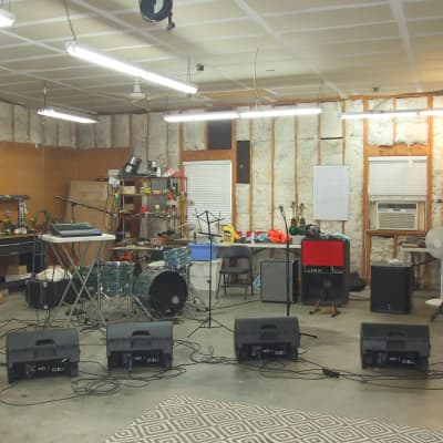 Complete Concert PA System, JBL PRX715, Electro-Voice ELX-200-18SP, Yamaha MG20XU, Harbinger V2112, Shure SM58