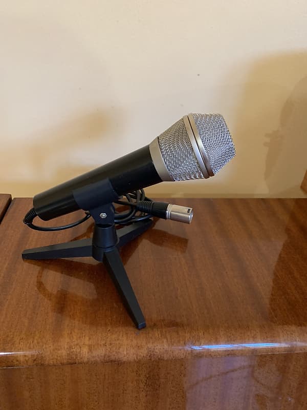 New Oktava MKE-9 Microphone | Reverb