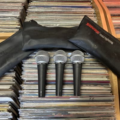 Shure SM48 lot of 3 Microphones w/3 bags
