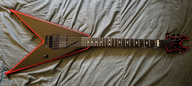 ギター B.C Rich JRV ICON JRVRBO B.C. Rich JRV Icon Electric Guitar Black Red Ebony Fretboard