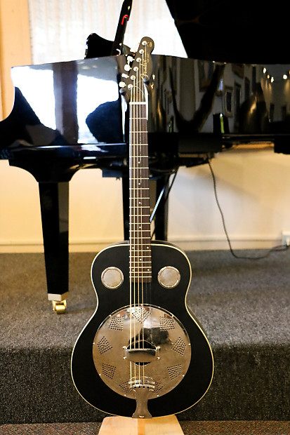 Fender Top Hat Resonator Black